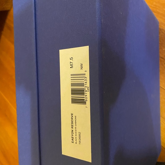 EUC Stuart Weitzman Easy on reserve booties - Picture 5 of 8